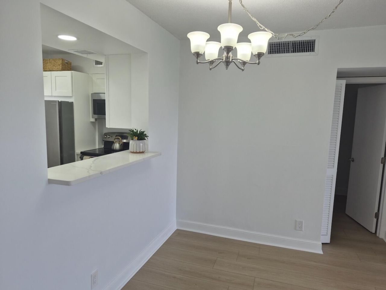 3050 N Palm Aire Drive, Unit 702, Pompano Beach, FL 33069 Photo