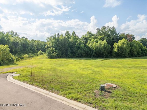 222 Huxley Drive, Starkville, MS 39759