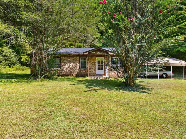 5778 Co Rd 94, Florence, AL 35634