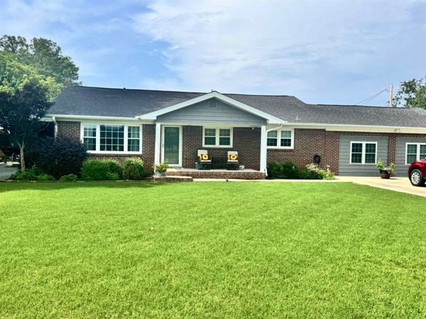 503 Lasalle Ave, Muscle Shoals, AL 35661