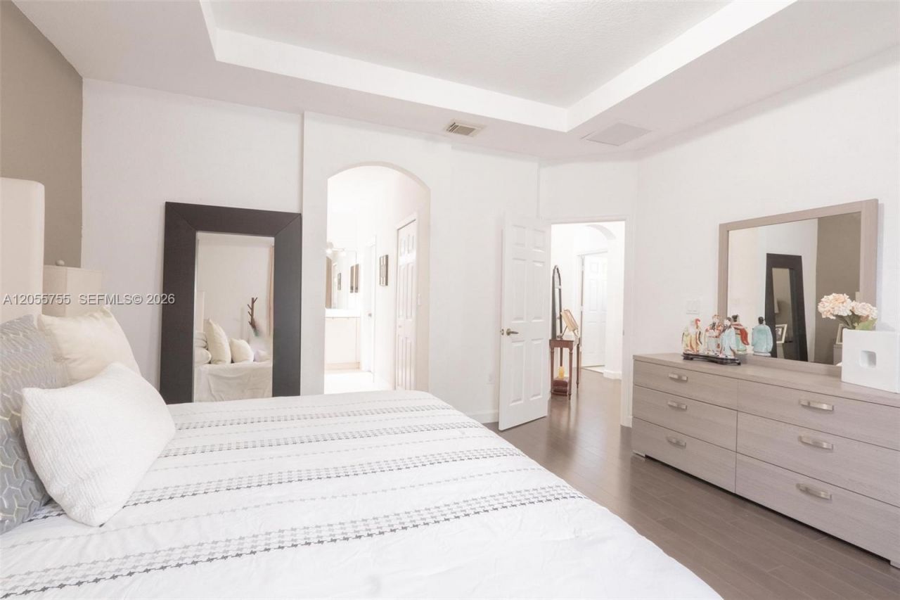 8526 NW 108th Ave, Unit 8526, Doral, FL 33178 Photo