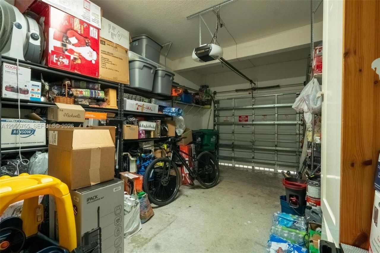 8526 NW 108th Ave, Unit 8526, Doral, FL 33178 Photo