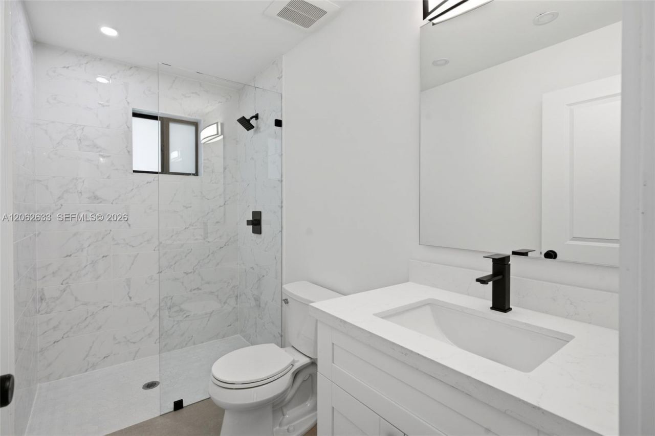 6421 SW 59th Ave , South Miami, FL 33143 Photo