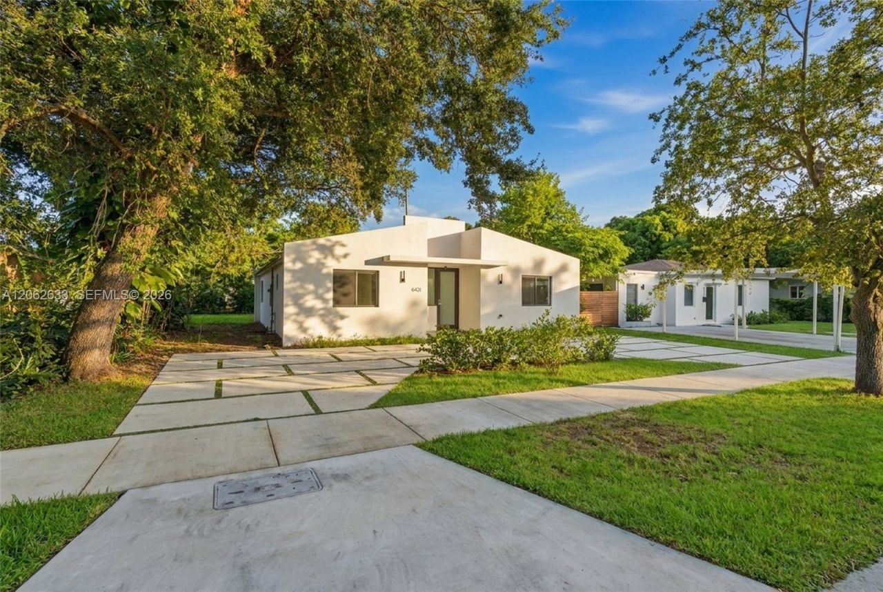 6421 SW 59th Ave , South Miami, FL 33143 Photo