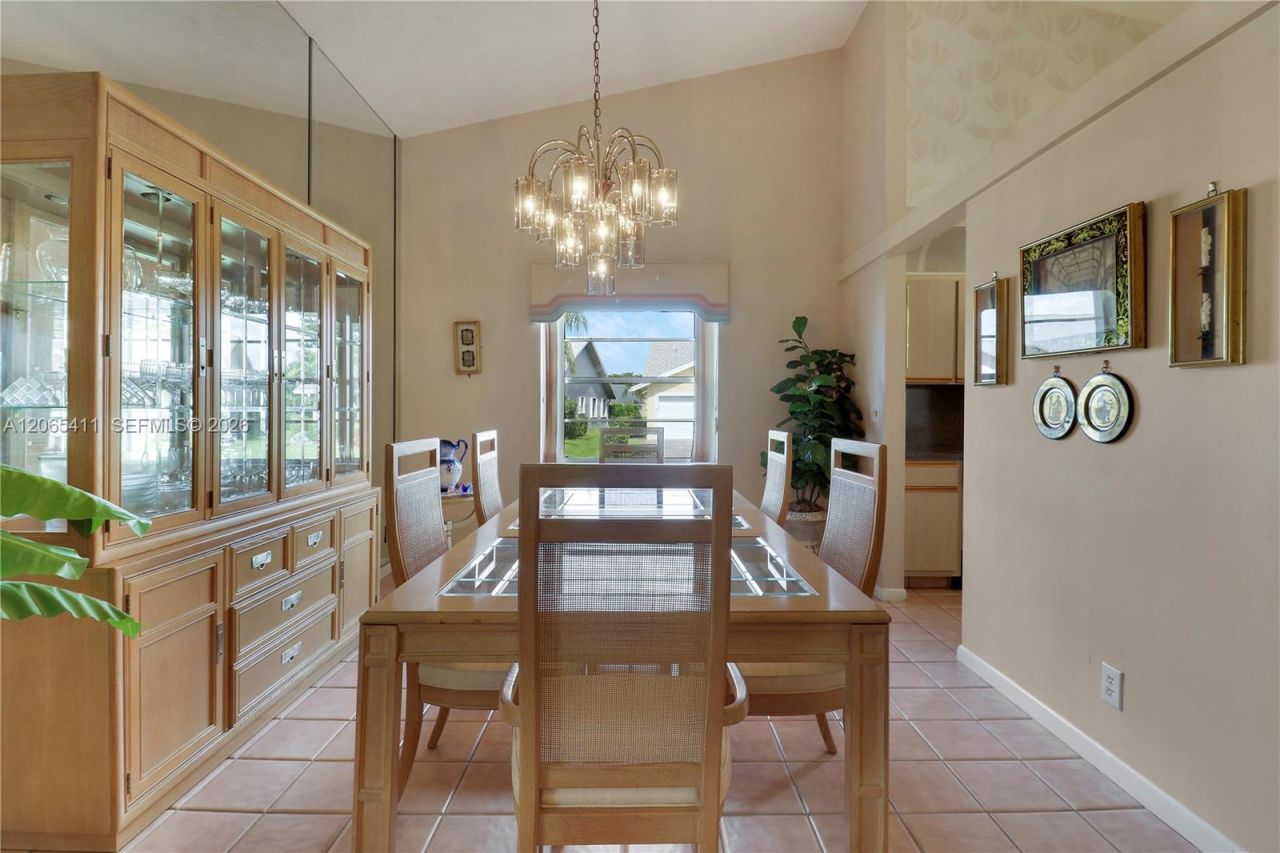 5275 Tiffany Anne Cir, West Palm Beach, FL 33417 Photo