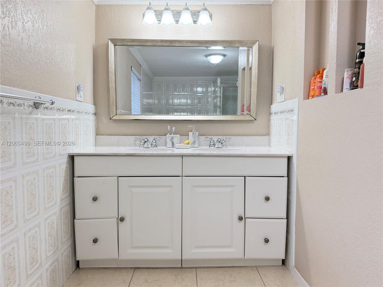 17040 NW 82nd Ave , Unit 17040, Hialeah, FL 33015 Photo