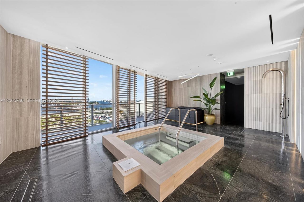 1400 Biscayne Blvd, Unit 2607, Miami, FL 33132 Photo