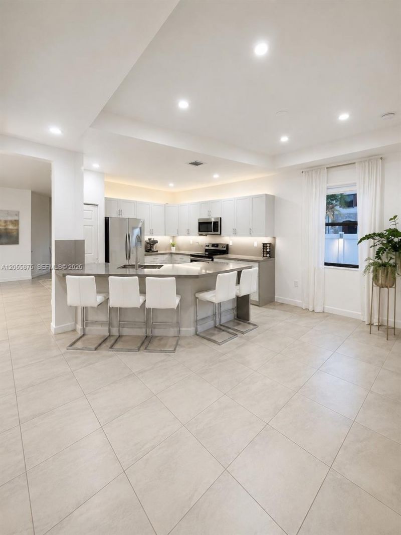 3555 W 106th St , Hialeah, FL 33018 Photo