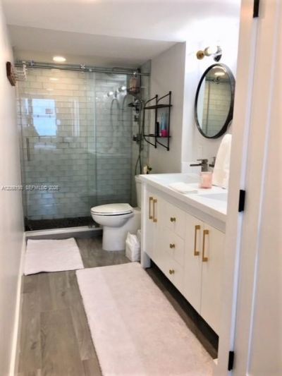 5701 Collins Ave , Unit 808, Miami Beach, FL 33140 Photo