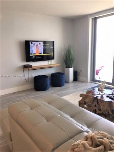5701 Collins Ave , Unit 808, Miami Beach, FL 33140 Photo