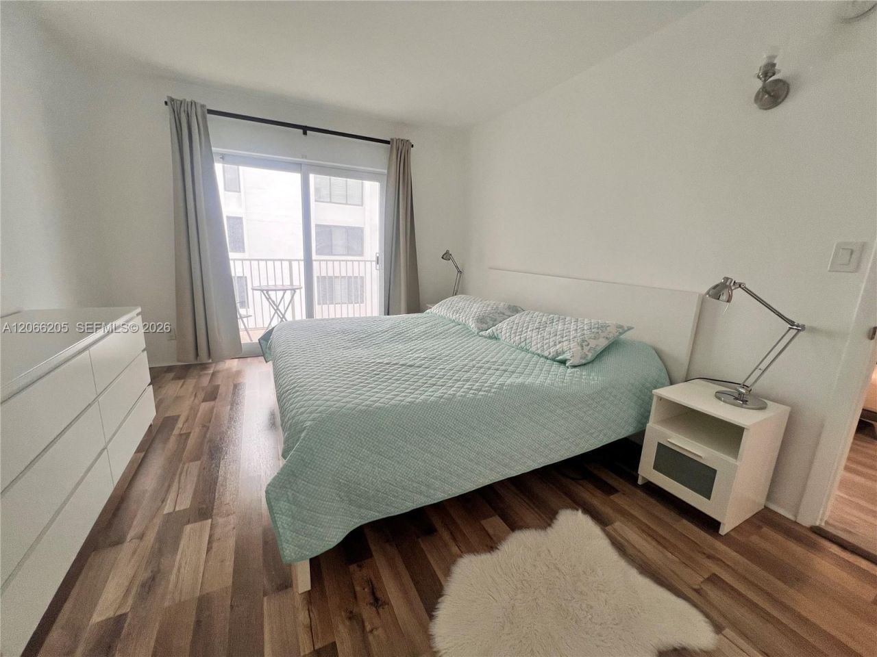 240 Galen Dr, Unit 302, Key Biscayne, FL 33149 Photo