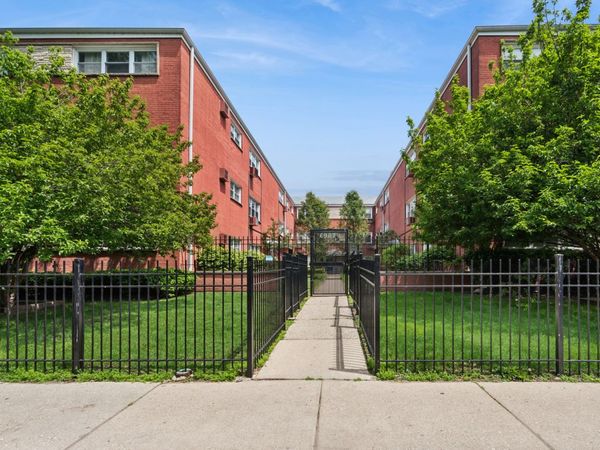6969 N Ashland Boulevard , Unit 304, Chicago, IL 60626