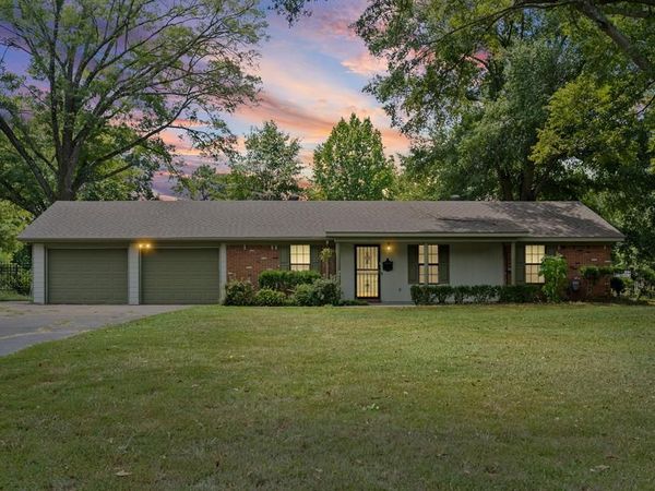 301 Mckie Street, Senatobia, MS 38668