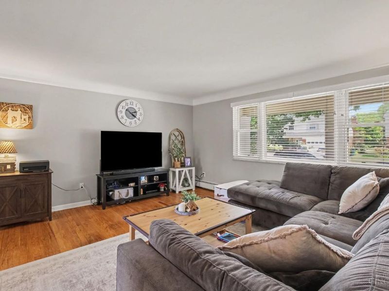 2671 Wayward Winds Drive, Cincinnati, OH 45230 Photo 4