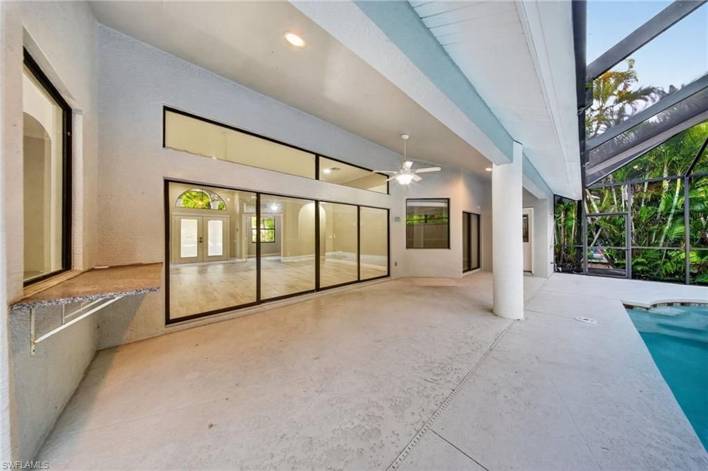 5761 Waxmyrtle Way, Naples, FL 34109 Photo