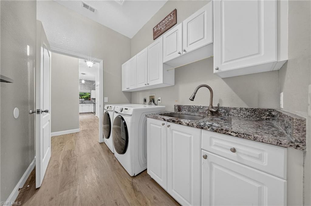 5761 Waxmyrtle Way, Naples, FL 34109 Photo