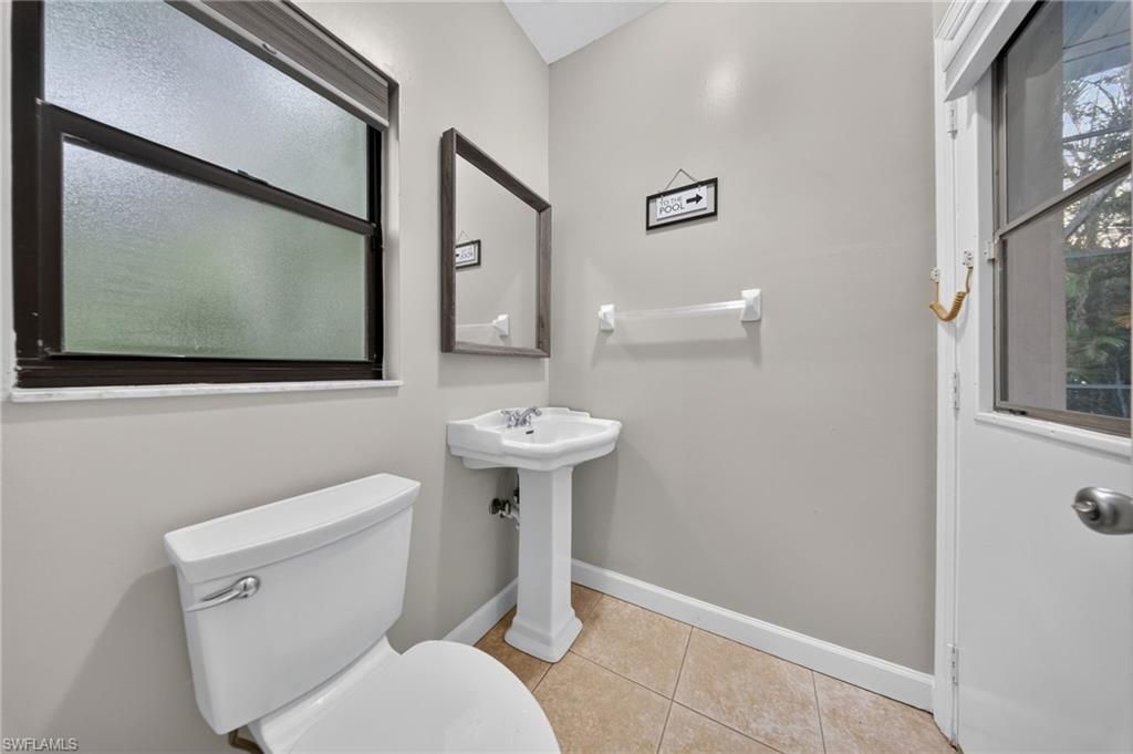 5761 Waxmyrtle Way, Naples, FL 34109 Photo