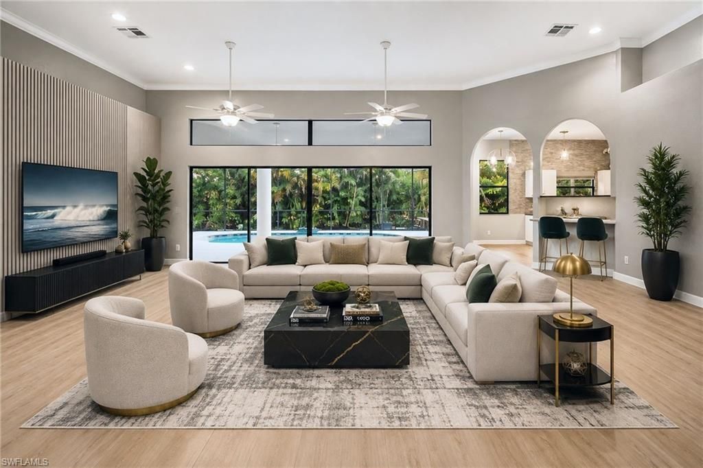 5761 Waxmyrtle Way, Naples, FL 34109 Photo