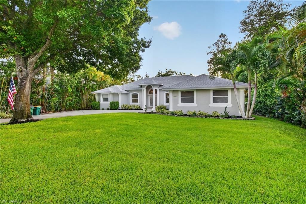 5761 Waxmyrtle Way, Naples, FL 34109 Photo