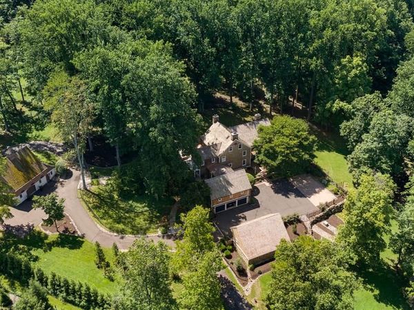 6464 OLD CARVERSVILLE ROAD , CARVERSVILLE, PA 18913
