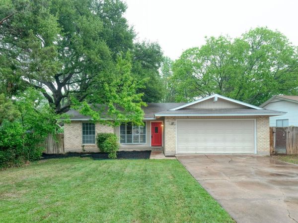 10419 Firethorn LN, Austin, TX 78750
