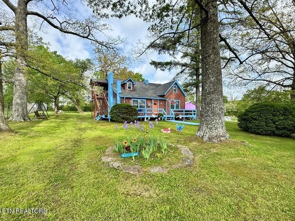 4529 Highway 127 North , Crossville, TN 38571