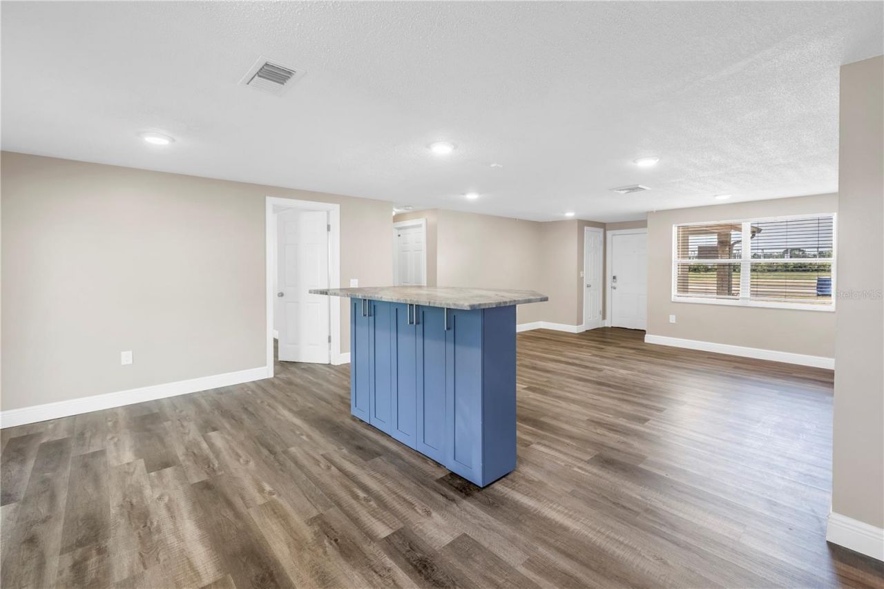 518 62nd Avenue Ne, Saint Petersburg, FL 33702 Photo