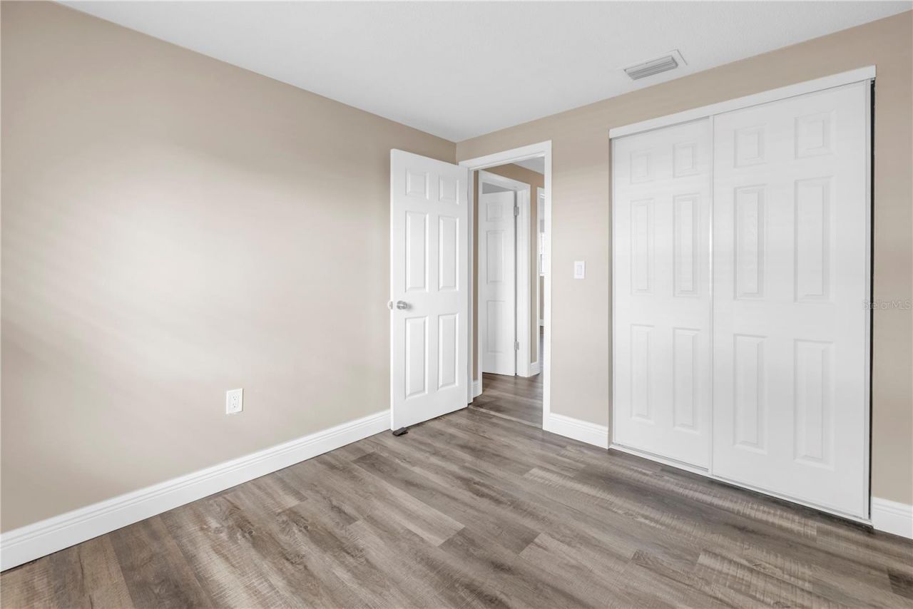 518 62nd Avenue Ne, Saint Petersburg, FL 33702 Photo