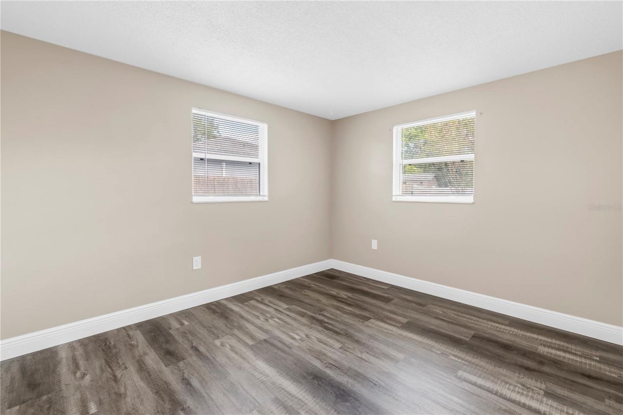 518 62nd Avenue Ne, Saint Petersburg, FL 33702 Photo