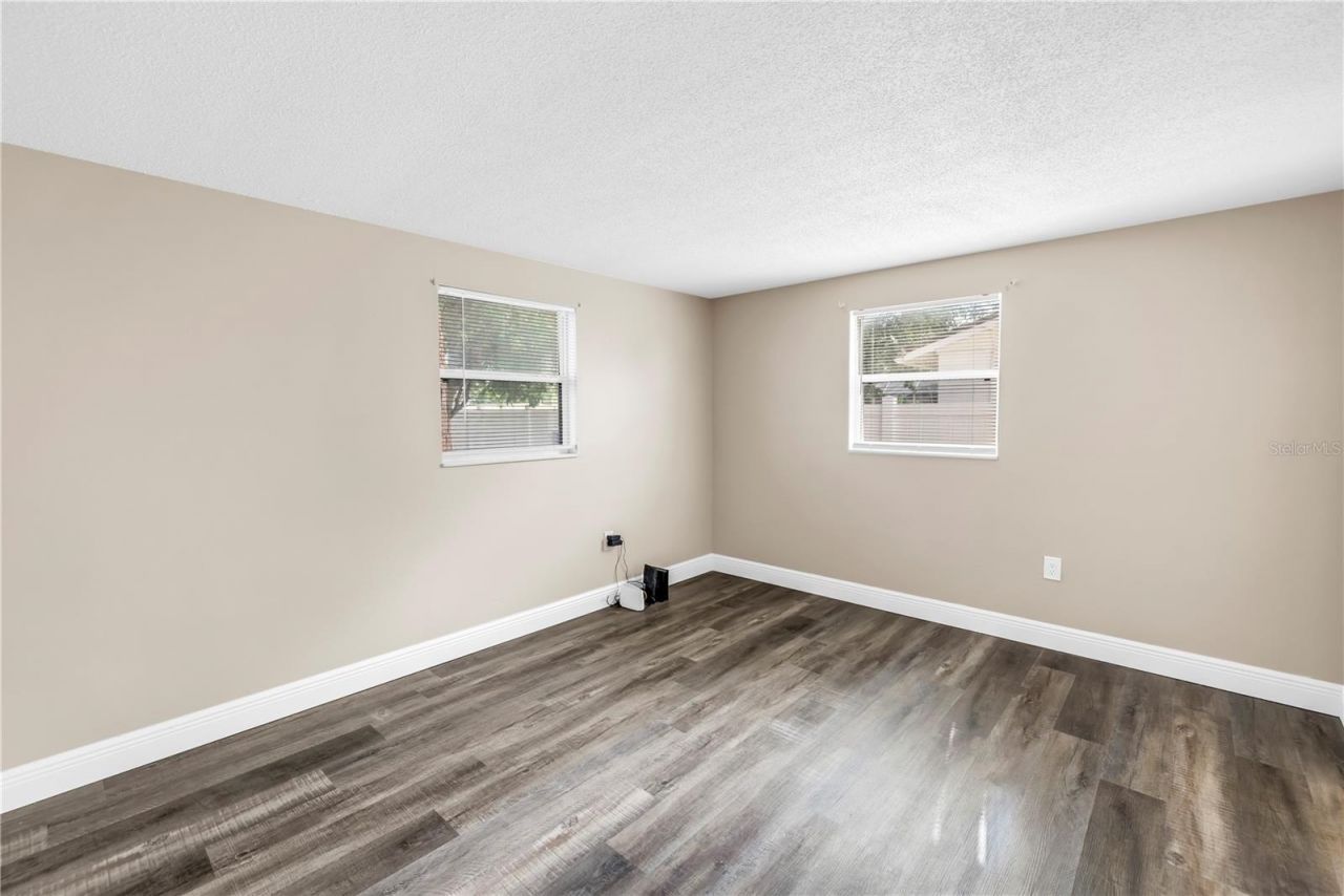 518 62nd Avenue Ne, Saint Petersburg, FL 33702 Photo