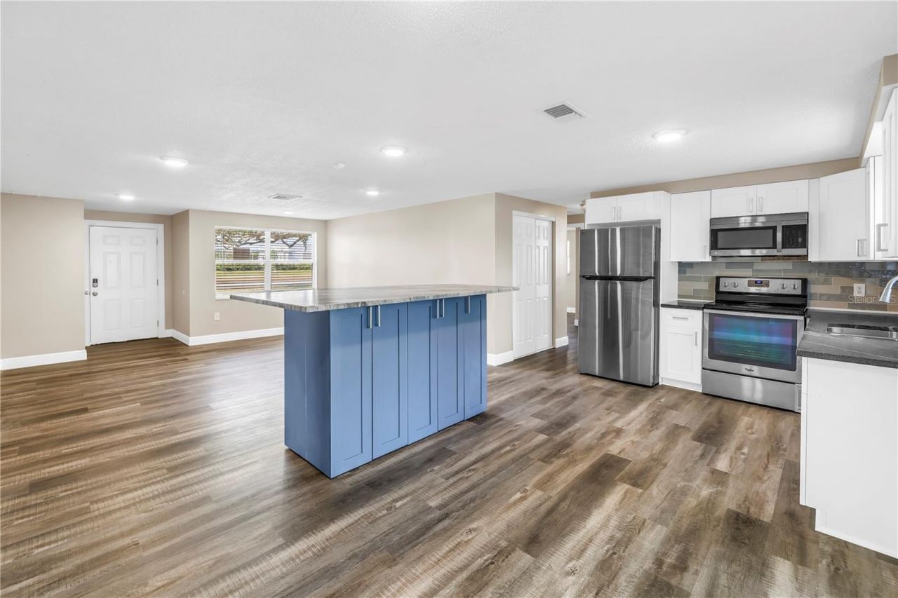 518 62nd Avenue Ne, Saint Petersburg, FL 33702 Photo