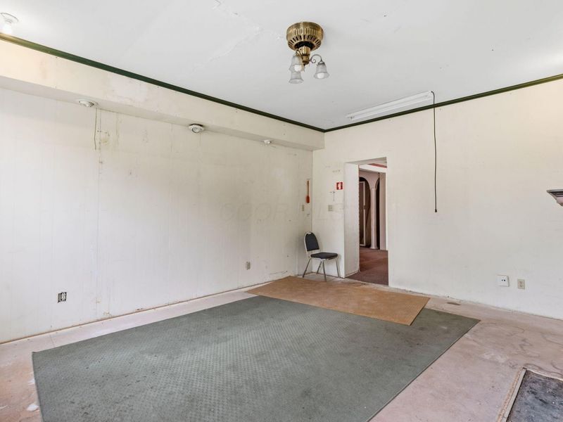 3900 Noe Bixby Road , Columbus, OH 43232 Photo 29