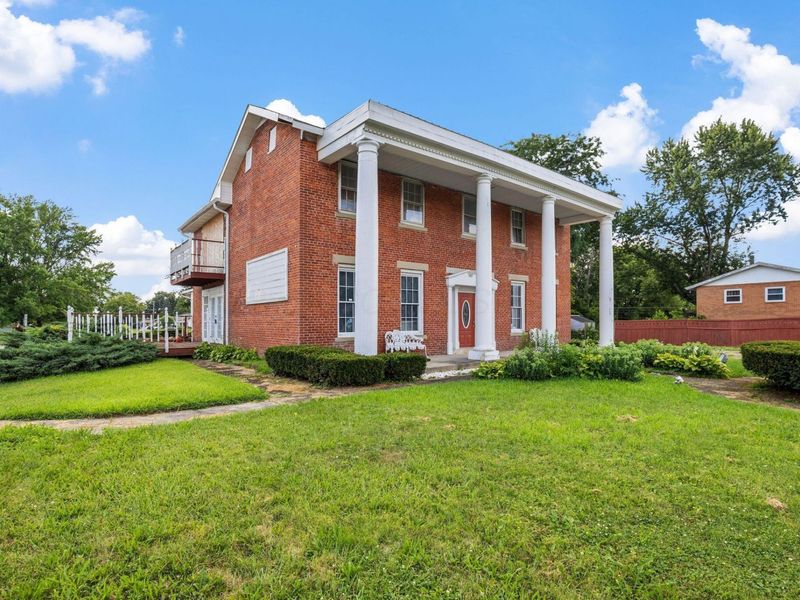 3900 Noe Bixby Road , Columbus, OH 43232 Photo 5