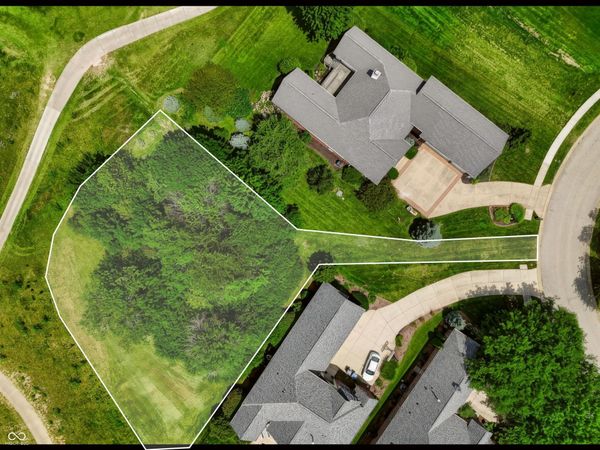 16473 Valhalla Drive , Noblesville, IN 46060