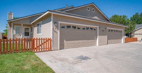 1286 Chardonnay Drive, Gardnerville, NV 89460 Photo