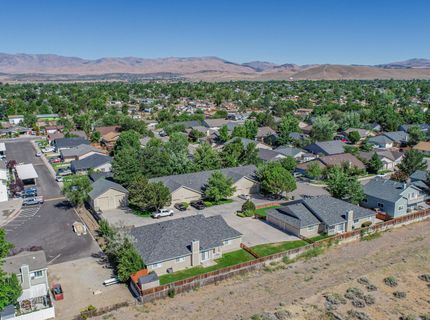 1286 Chardonnay Drive, Gardnerville, NV 89460 Photo