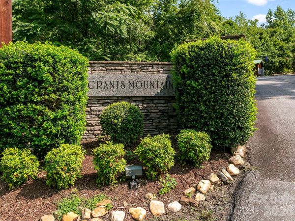 999 South View Court , Marion, NC 28752
