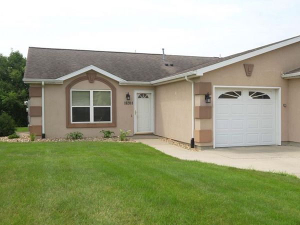 1820 W 18th Streets, Unit 1, Cedar Falls, IA 50613