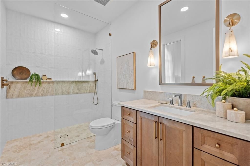 189 Edgemere Way S, Naples, FL 34105 Photo