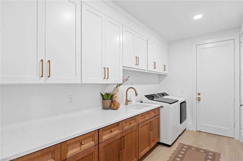 189 Edgemere Way S, Naples, FL 34105 Photo