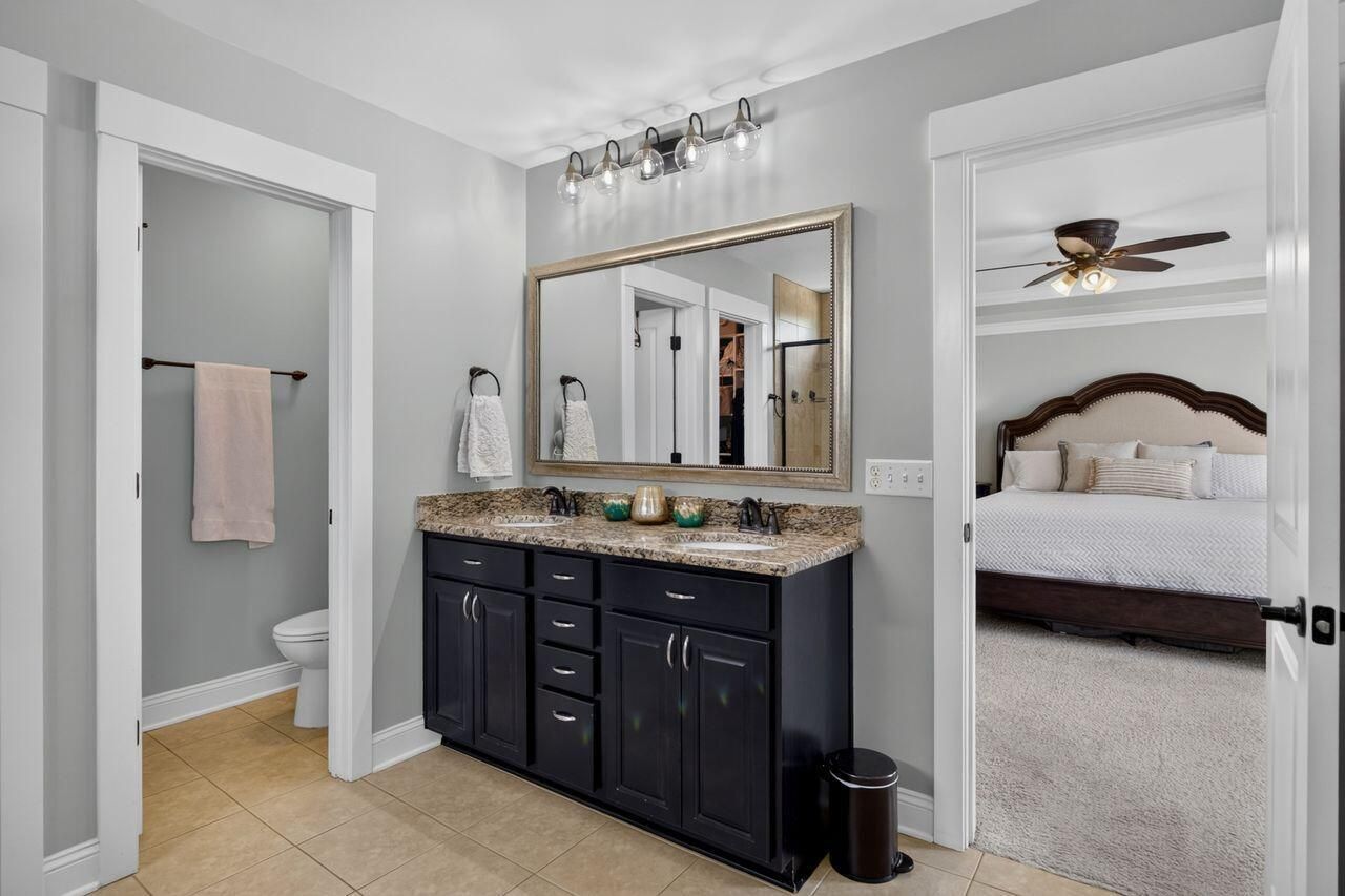 2862 Rutherford Way Photo 23