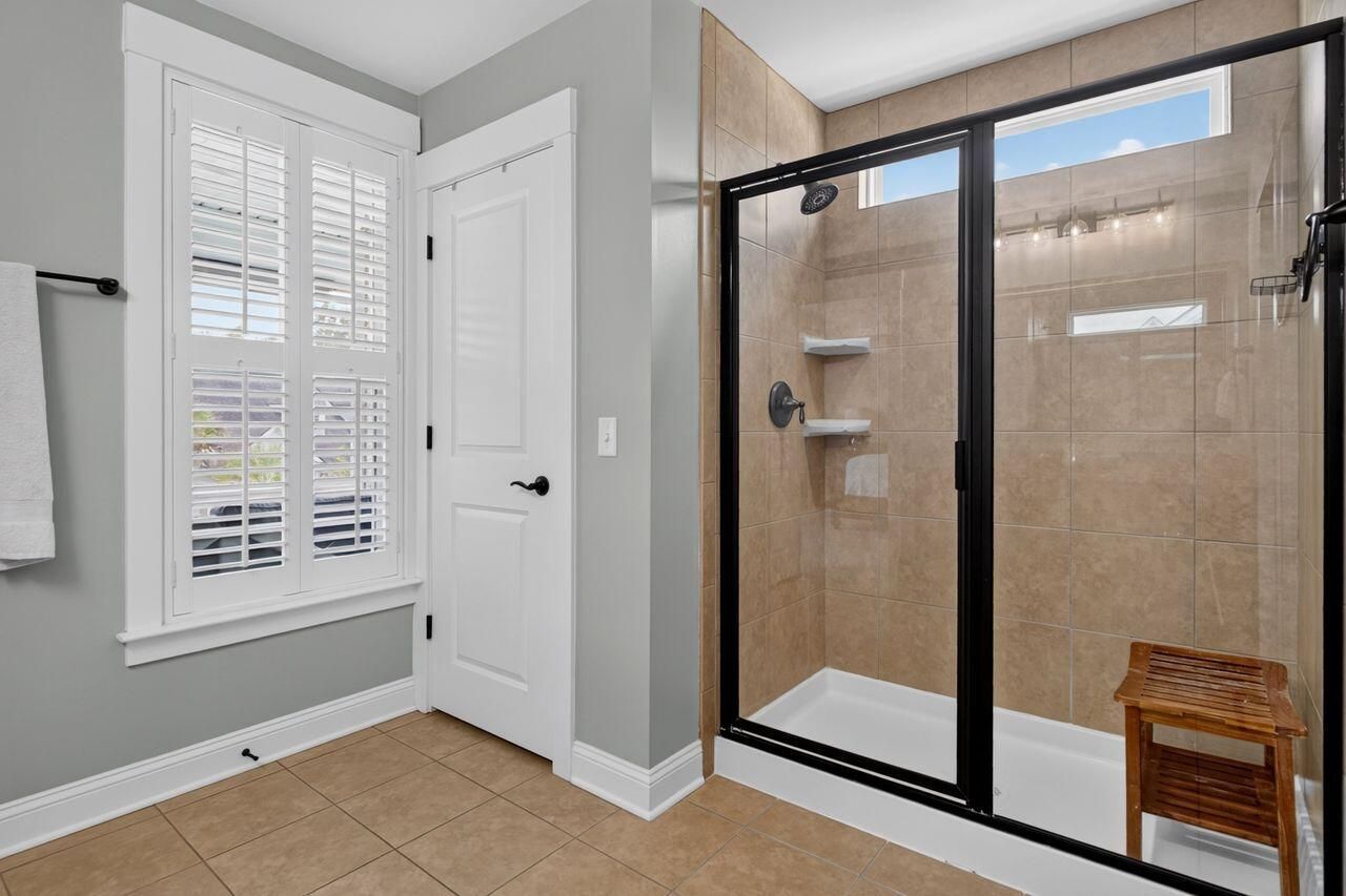 2862 Rutherford Way Photo 24