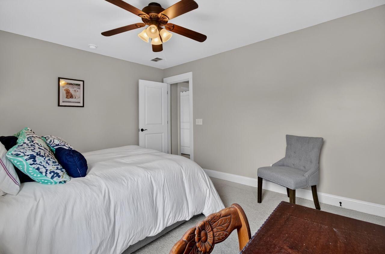 2862 Rutherford Way Photo 29