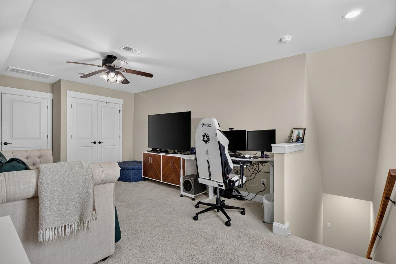 2862 Rutherford Way Photo 31