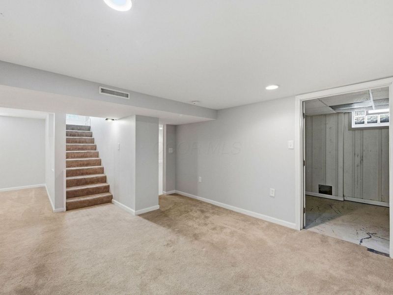 3503 Colchester Road , Columbus, OH 43221 Photo 29