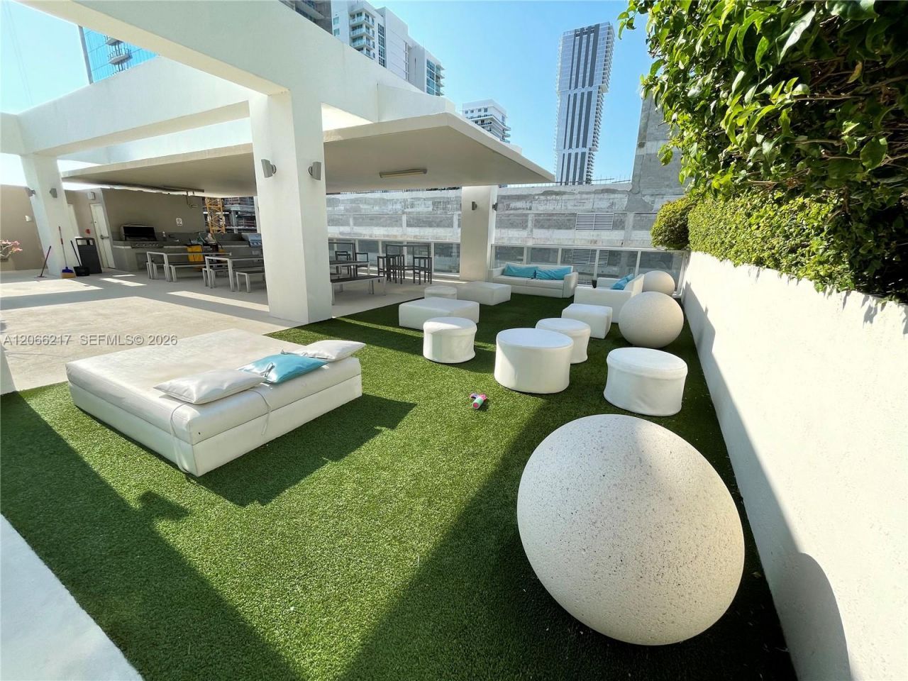600 NE 27th St, Unit 1205, Miami, FL 33137 Photo