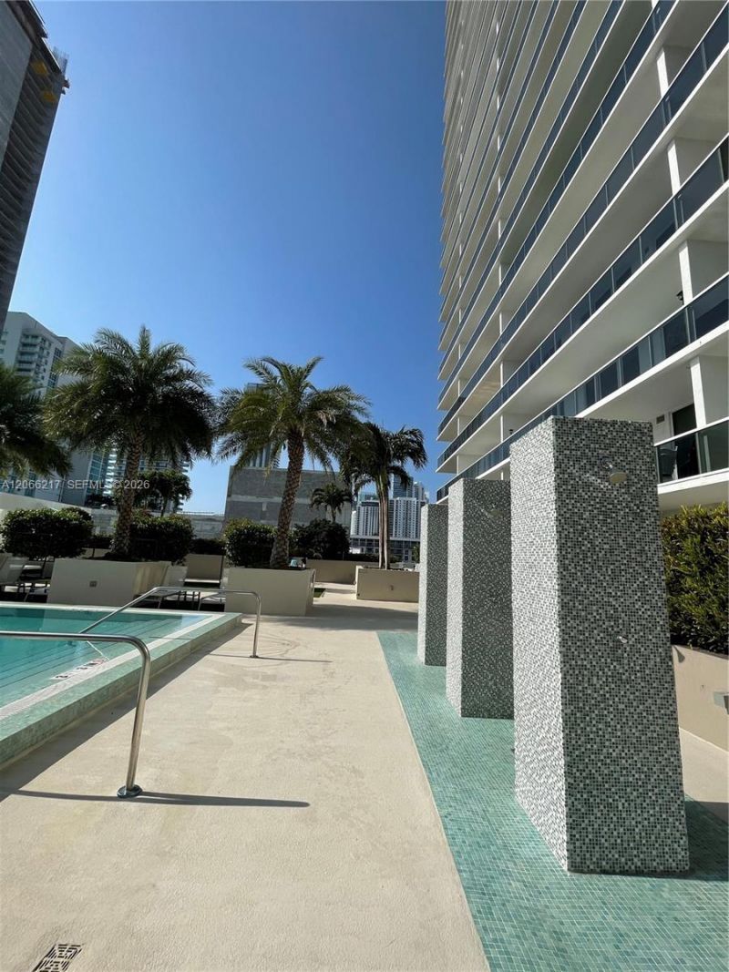 600 NE 27th St, Unit 1205, Miami, FL 33137 Photo