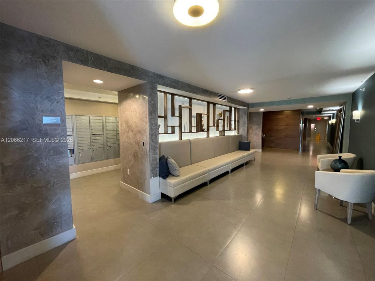 600 NE 27th St, Unit 1205, Miami, FL 33137 Photo