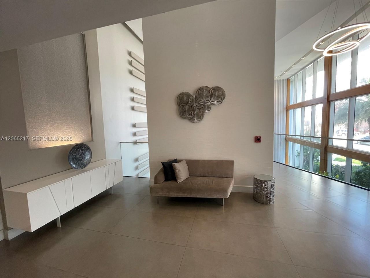 600 NE 27th St, Unit 1205, Miami, FL 33137 Photo