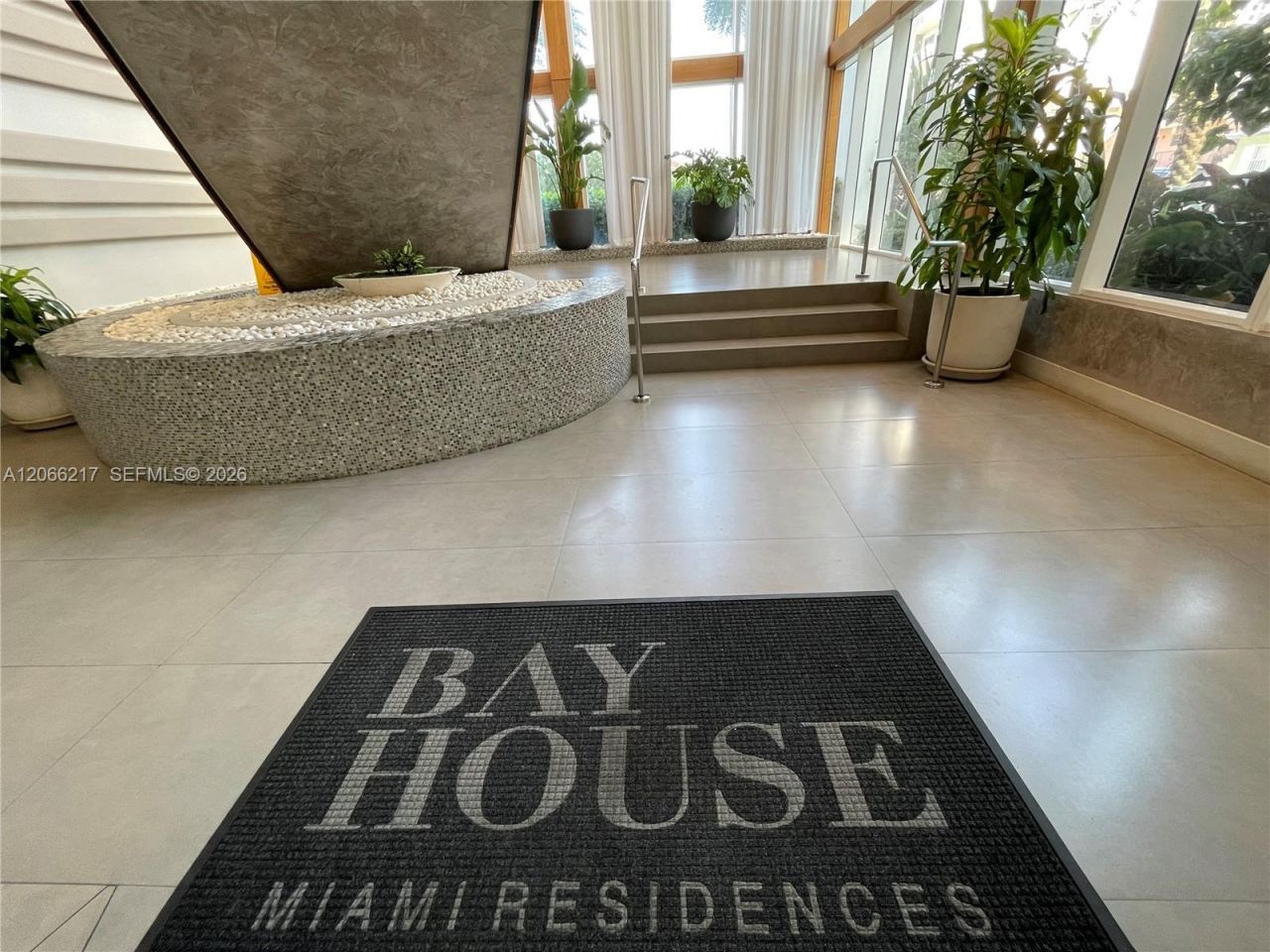 600 NE 27th St, Unit 1205, Miami, FL 33137 Photo